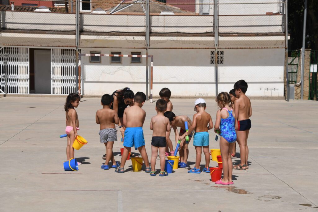 Ayudas para los casales de verano 2024 en Rubí: ¡Solicita la tuya del 3 al 16 de abril!